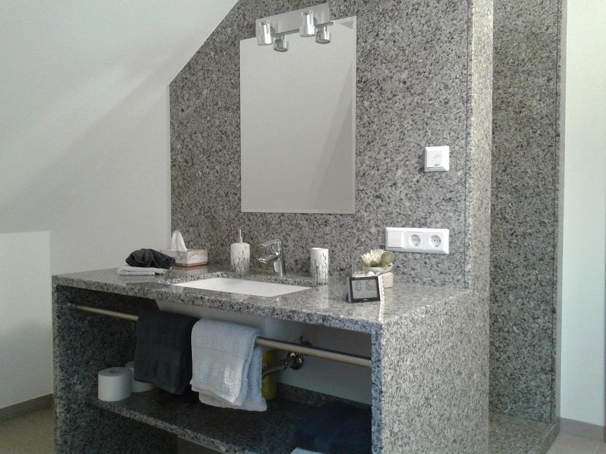 Dzt-Schwarzwaldhotel Garni Unterkirnach Quarto foto
